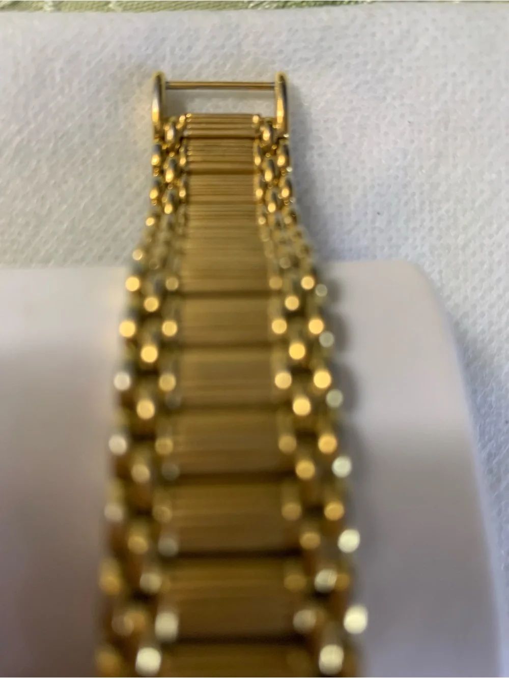 Elgin gold tone